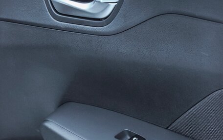 Hyundai Solaris II рестайлинг, 2019 год, 1 500 000 рублей, 15 фотография