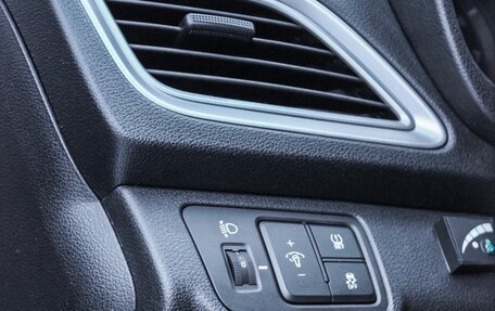 Hyundai Solaris II рестайлинг, 2019 год, 1 500 000 рублей, 18 фотография