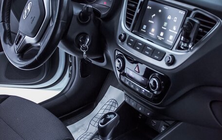 Hyundai Solaris II рестайлинг, 2019 год, 1 500 000 рублей, 12 фотография