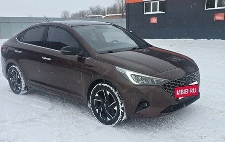 Hyundai Solaris II рестайлинг, 2022 год, 1 870 000 рублей, 8 фотография