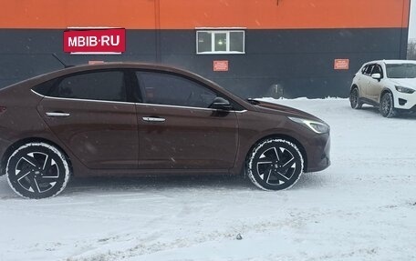 Hyundai Solaris II рестайлинг, 2022 год, 1 870 000 рублей, 7 фотография