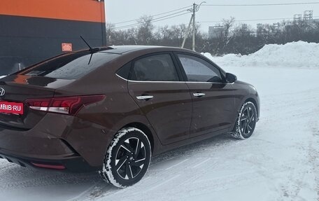 Hyundai Solaris II рестайлинг, 2022 год, 1 870 000 рублей, 6 фотография