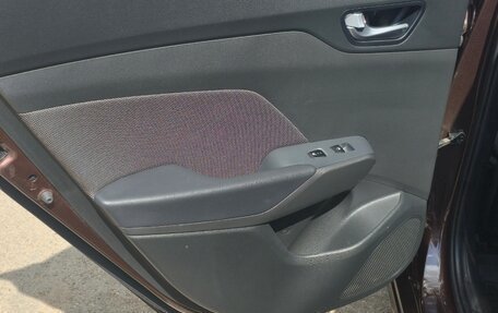 Hyundai Solaris II рестайлинг, 2022 год, 1 870 000 рублей, 21 фотография