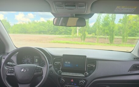 Hyundai Solaris II рестайлинг, 2022 год, 1 870 000 рублей, 29 фотография