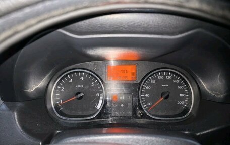 Renault Duster I рестайлинг, 2012 год, 990 000 рублей, 4 фотография