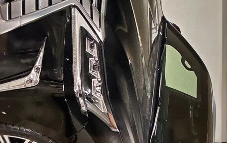 Lexus LX III, 2018 год, 10 000 000 рублей, 3 фотография