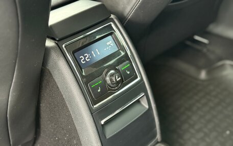 Skoda Superb III рестайлинг, 2013 год, 1 050 000 рублей, 11 фотография