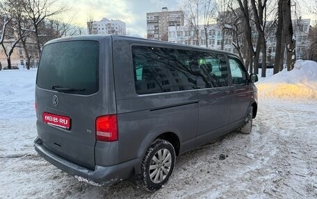 Volkswagen Caravelle T5, 2011 год, 1 900 000 рублей, 3 фотография