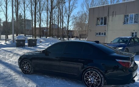 BMW 5 серия, 2009 год, 1 500 000 рублей, 14 фотография