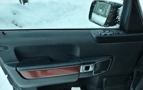 Land Rover Range Rover III, 2009 год, 1 900 000 рублей, 22 фотография