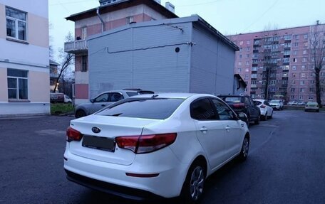 KIA Rio III рестайлинг, 2017 год, 750 000 рублей, 5 фотография