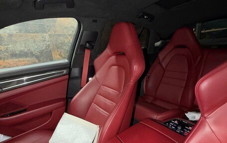 Porsche Panamera II рестайлинг, 2018 год, 12 200 000 рублей, 11 фотография