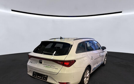 SEAT Leon IV, 2022 год, 1 942 000 рублей, 4 фотография