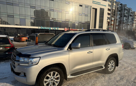 Toyota Land Cruiser 200, 2018 год, 7 700 000 рублей, 4 фотография