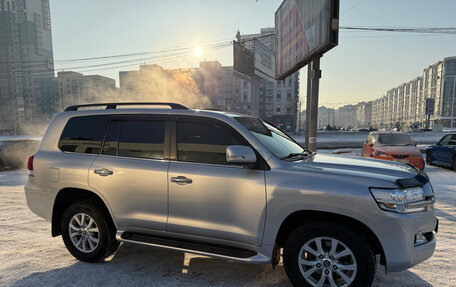 Toyota Land Cruiser 200, 2018 год, 7 700 000 рублей, 8 фотография