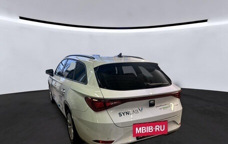 SEAT Leon IV, 2022 год, 1 942 000 рублей, 2 фотография