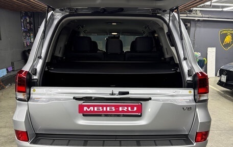 Toyota Land Cruiser 200, 2018 год, 7 700 000 рублей, 11 фотография