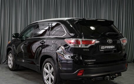 Toyota Highlander III, 2014 год, 3 100 000 рублей, 2 фотография