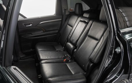 Toyota Highlander III, 2014 год, 3 100 000 рублей, 10 фотография