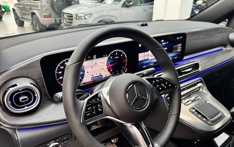 Mercedes-Benz V-Класс, 2026 год, 14 490 000 рублей, 17 фотография