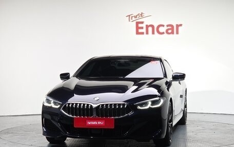 BMW 8 серия, 2022 год, 9 640 000 рублей, 1 фотография