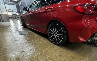 BMW 1 серия, 2019 год, 2 300 000 рублей, 1 фотография