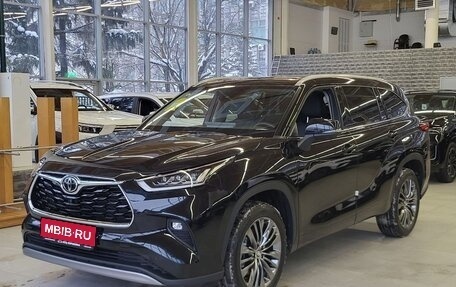 Toyota Highlander, 2025 год, 6 300 000 рублей, 1 фотография