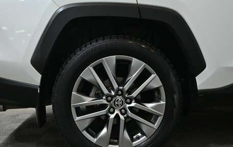 Toyota RAV4, 2020 год, 3 650 000 рублей, 12 фотография