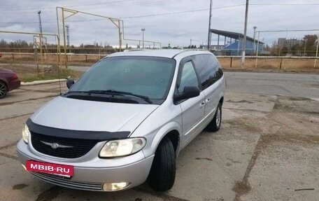 Chrysler Town & Country IV, 2002 год, 315 000 рублей, 2 фотография