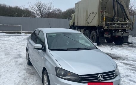 Volkswagen Polo VI (EU Market), 2016 год, 930 000 рублей, 2 фотография