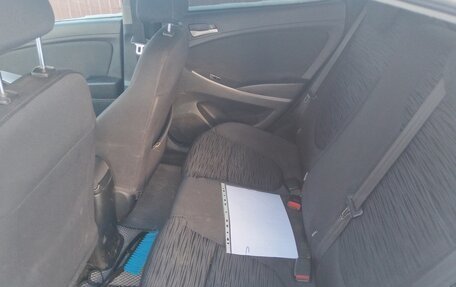 Hyundai Solaris II рестайлинг, 2014 год, 925 000 рублей, 9 фотография