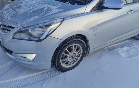 Hyundai Solaris II рестайлинг, 2014 год, 925 000 рублей, 12 фотография