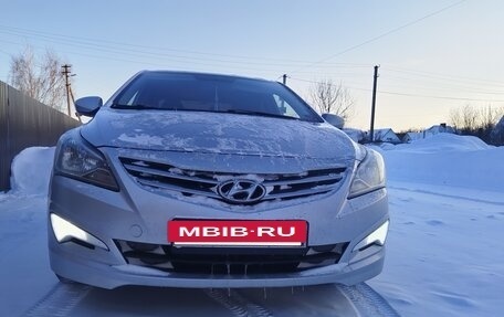 Hyundai Solaris II рестайлинг, 2014 год, 925 000 рублей, 3 фотография