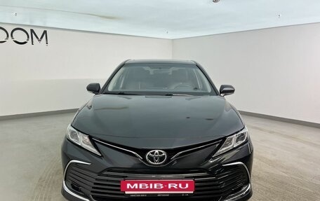 Toyota Camry, 2023 год, 3 490 000 рублей, 3 фотография