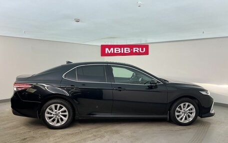 Toyota Camry, 2023 год, 3 490 000 рублей, 6 фотография