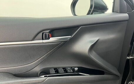 Toyota Camry, 2023 год, 3 490 000 рублей, 18 фотография