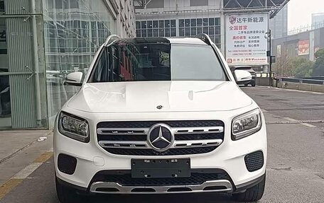 Mercedes-Benz GLB, 2022 год, 2 831 125 рублей, 2 фотография