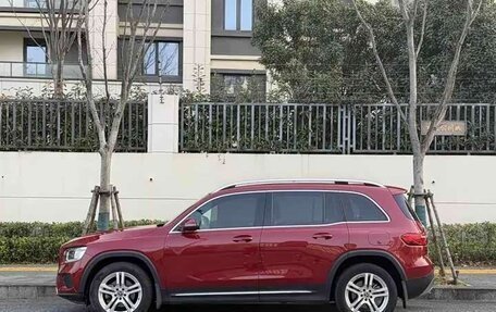 Mercedes-Benz GLB, 2022 год, 2 713 125 рублей, 3 фотография