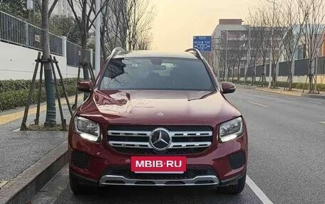Mercedes-Benz GLB, 2022 год, 2 713 125 рублей, 2 фотография