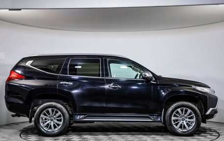 Mitsubishi Pajero Sport III рестайлинг, 2019 год, 2 649 000 рублей, 4 фотография