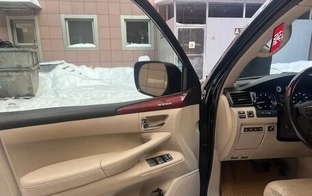 Lexus LX III, 2008 год, 2 190 000 рублей, 5 фотография