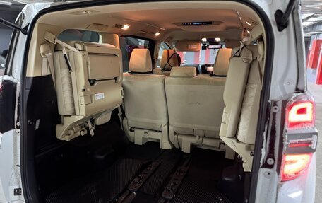 Toyota Vellfire II, 2019 год, 4 800 000 рублей, 9 фотография