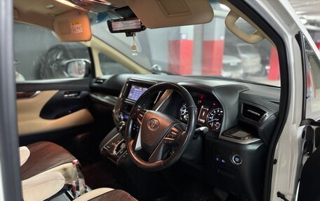 Toyota Vellfire II, 2019 год, 4 800 000 рублей, 8 фотография