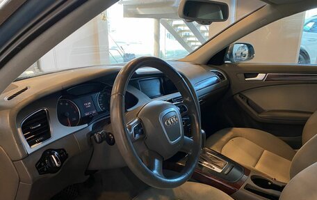 Audi A4, 2010 год, 800 000 рублей, 23 фотография