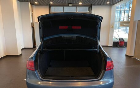 Audi A4, 2010 год, 800 000 рублей, 38 фотография