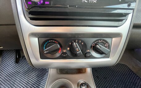 Dodge Stratus II, 2004 год, 585 000 рублей, 4 фотография