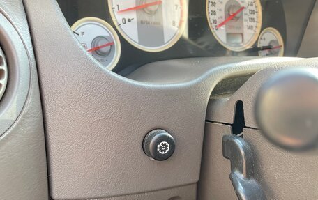 Dodge Stratus II, 2004 год, 585 000 рублей, 32 фотография