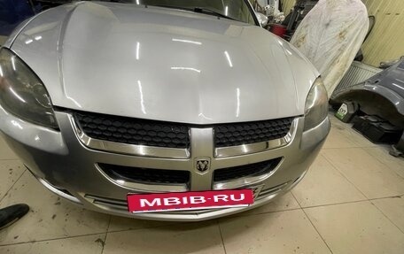 Dodge Stratus II, 2004 год, 585 000 рублей, 22 фотография