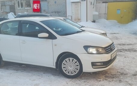 Volkswagen Polo VI (EU Market), 2015 год, 700 000 рублей, 3 фотография