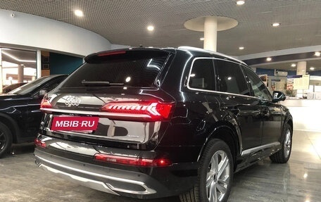 Audi Q7, 2023 год, 6 900 000 рублей, 4 фотография